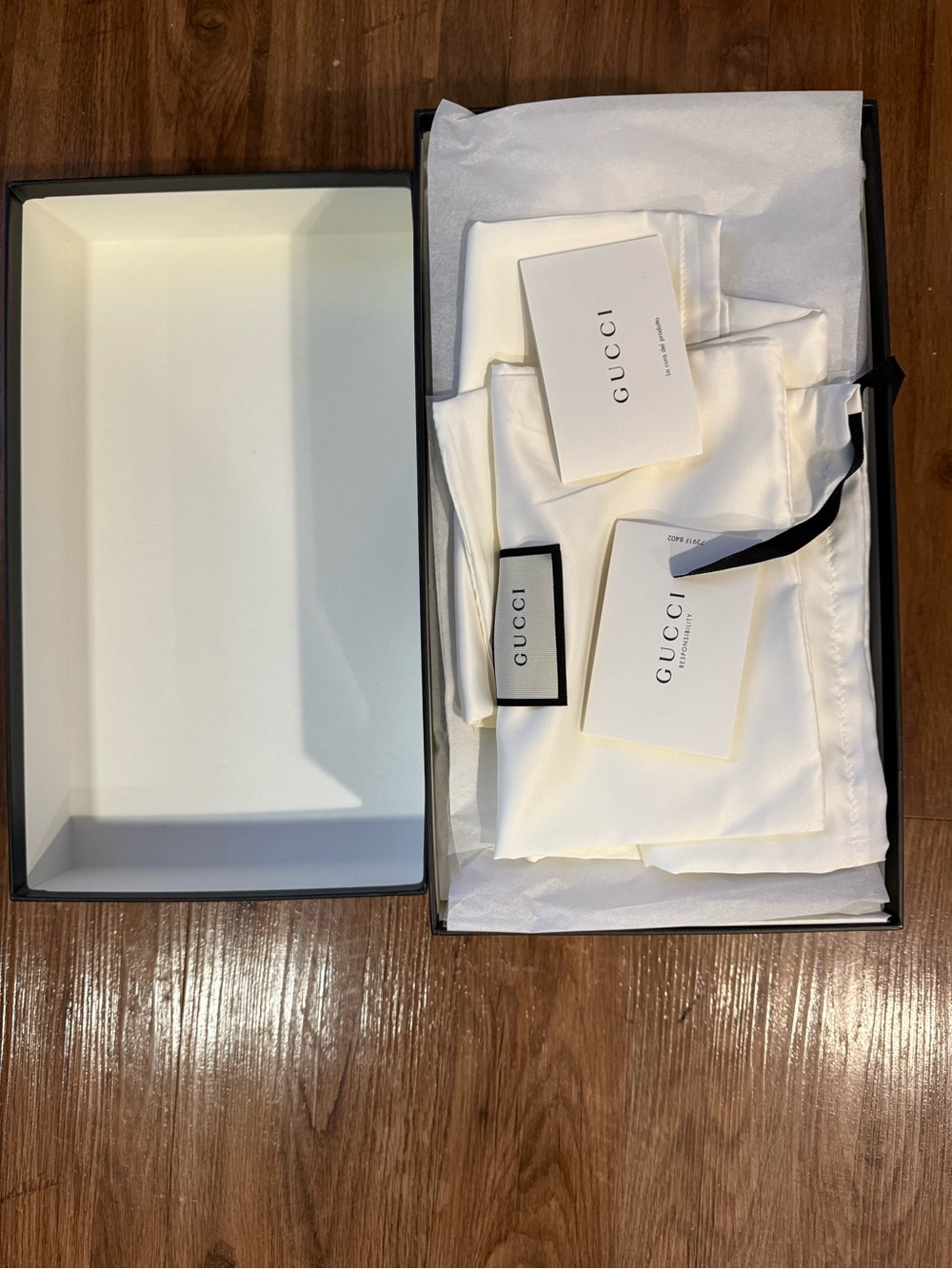 Men’s Gucci Pursuit '72 Rubber Slide
'Black' Size EUR 45 US Men's 11.5 or 12 - Picture 3 of 10